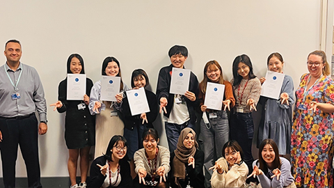 異文化圏体験学修